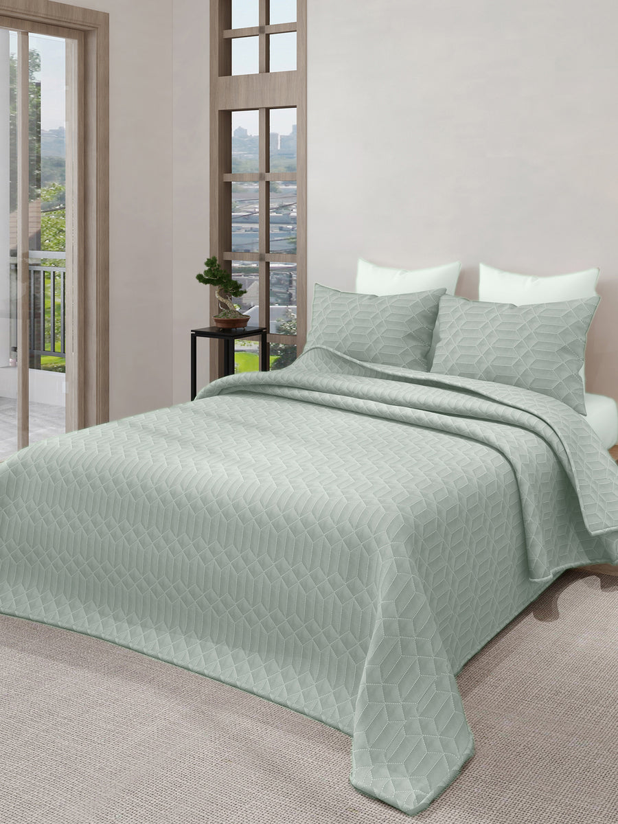 LABHAM® Azure Quilted King Bedcover Set – 300 GSM EverTouch™ Microfibre with LazerTech™ Quilting, 2 Pillow Covers & Storage Bag – Pista — view 1