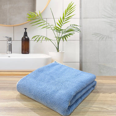 Insignia 450GSM High Absorbant, Super Soft, Anti Microbial, Bath Towel (75cm x 150cm), Powder Blue