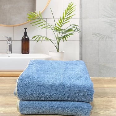 Insignia 450GSM High Absorbant, Super Soft, Anti Microbial, Bath Towel (75cm x 150cm), Powder Blue