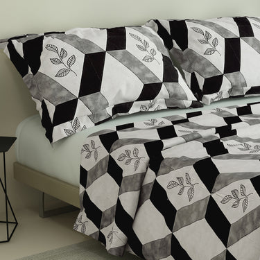 Retro - 180TC 100% Cotton Bedsheet set (Double Bed)