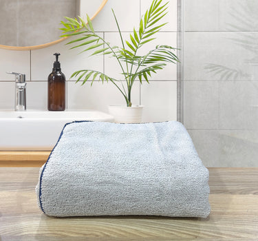Insignia 450GSM High Absorbant, Super Soft, Anti Microbial, Bath Towel (75cm x 150cm), Silver
