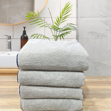 Insignia 450GSM High Absorbant, Super Soft, Anti Microbial, Bath Towel (75cm x 150cm), Silver