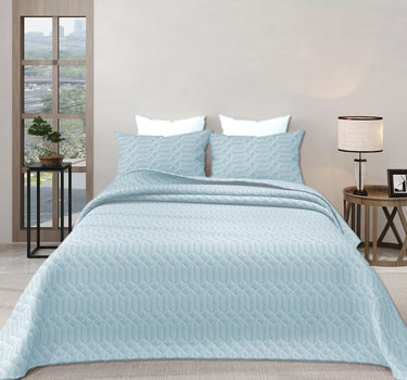 LABHAM® Azure King Size Bedcover Set - 300GSM Quilted, (90"x108") Super Soft, Durable, Easy Care, Bedspread with 2 Pillow Covers & Storage Bag (Sky)