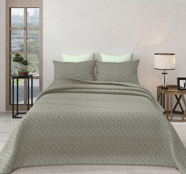 LABHAM® Azure King Size Bedcover Set - 300GSM Quilted, (90"x108") Super Soft, Durable, Easy Care, Bedspread with 2 Pillow Covers & Storage Bag (Walnut)