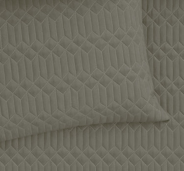 LABHAM® Azure King Size Bedcover Set - 300GSM Quilted, (90"x108") Super Soft, Durable, Easy Care, Bedspread with 2 Pillow Covers & Storage Bag (Walnut)