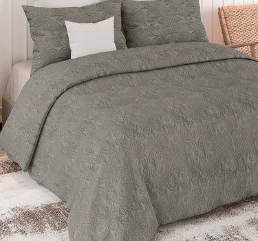 Sensation Quilted Bedcover cum AC comforter Set with 2 Pillow Covers.(Walnut)