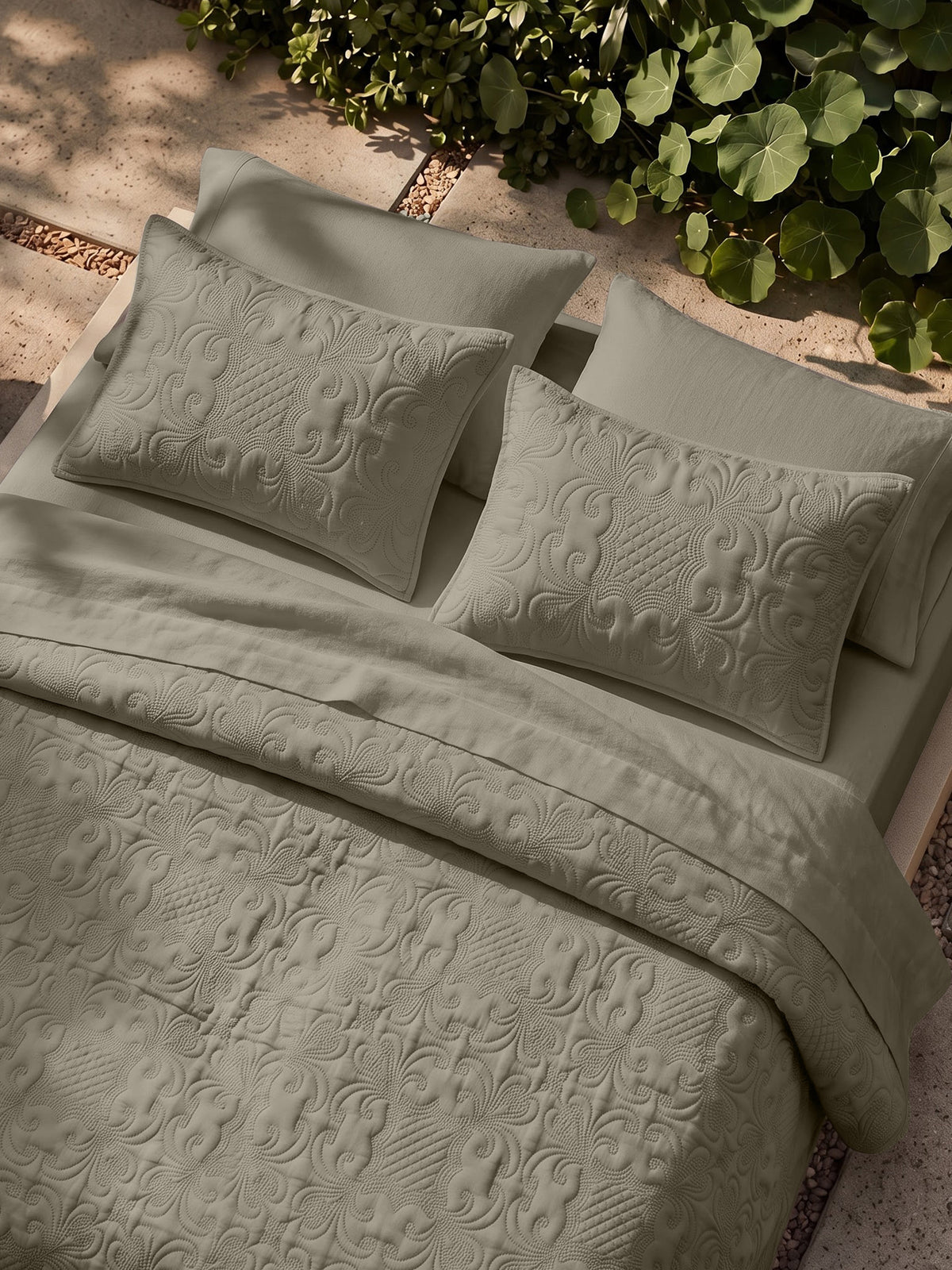Sensation - Quilted King Bedcover Set with 2 Pillow Covers(Walnut)