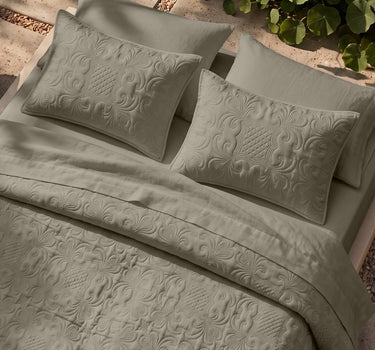 Sensation - Quilted King Bedcover Set with 2 Pillow Covers(Walnut)