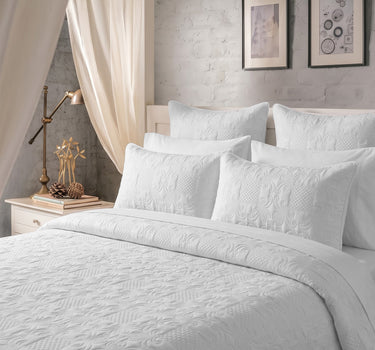 Sensation - Quilted King Bedcover Set with 2 Pillow Covers(White)