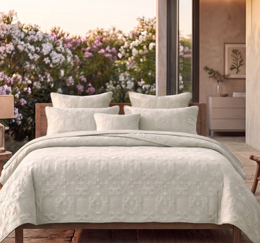 Sensation - Quilted King Bedcover Set with 2 Pillow Covers(Cream)