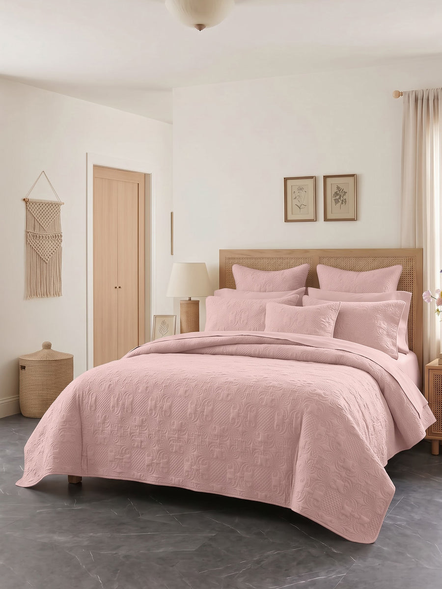 Sensation - Quilted King Bedcover Set with 2 Pillow Covers(Peach) — view 3