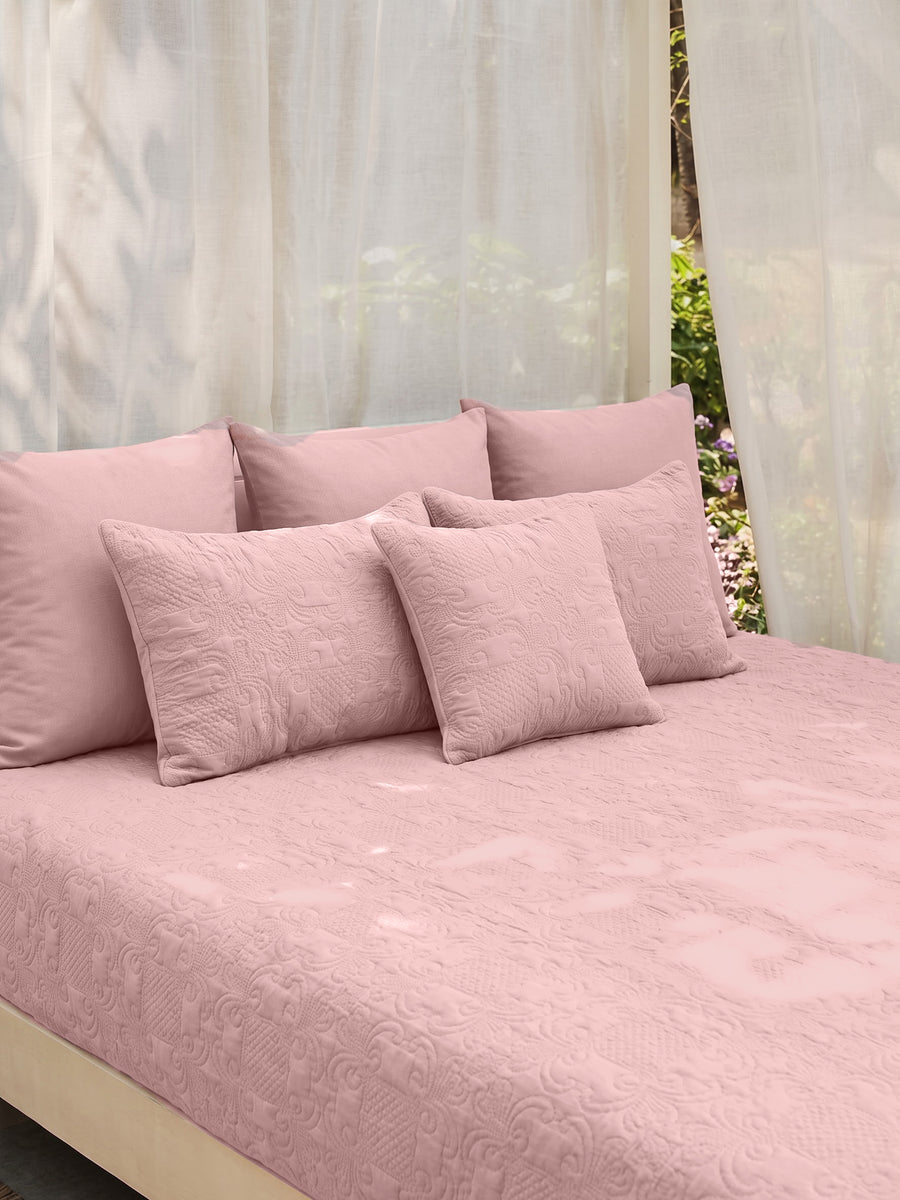 Sensation - Quilted King Bedcover Set with 2 Pillow Covers(Peach) — view 1