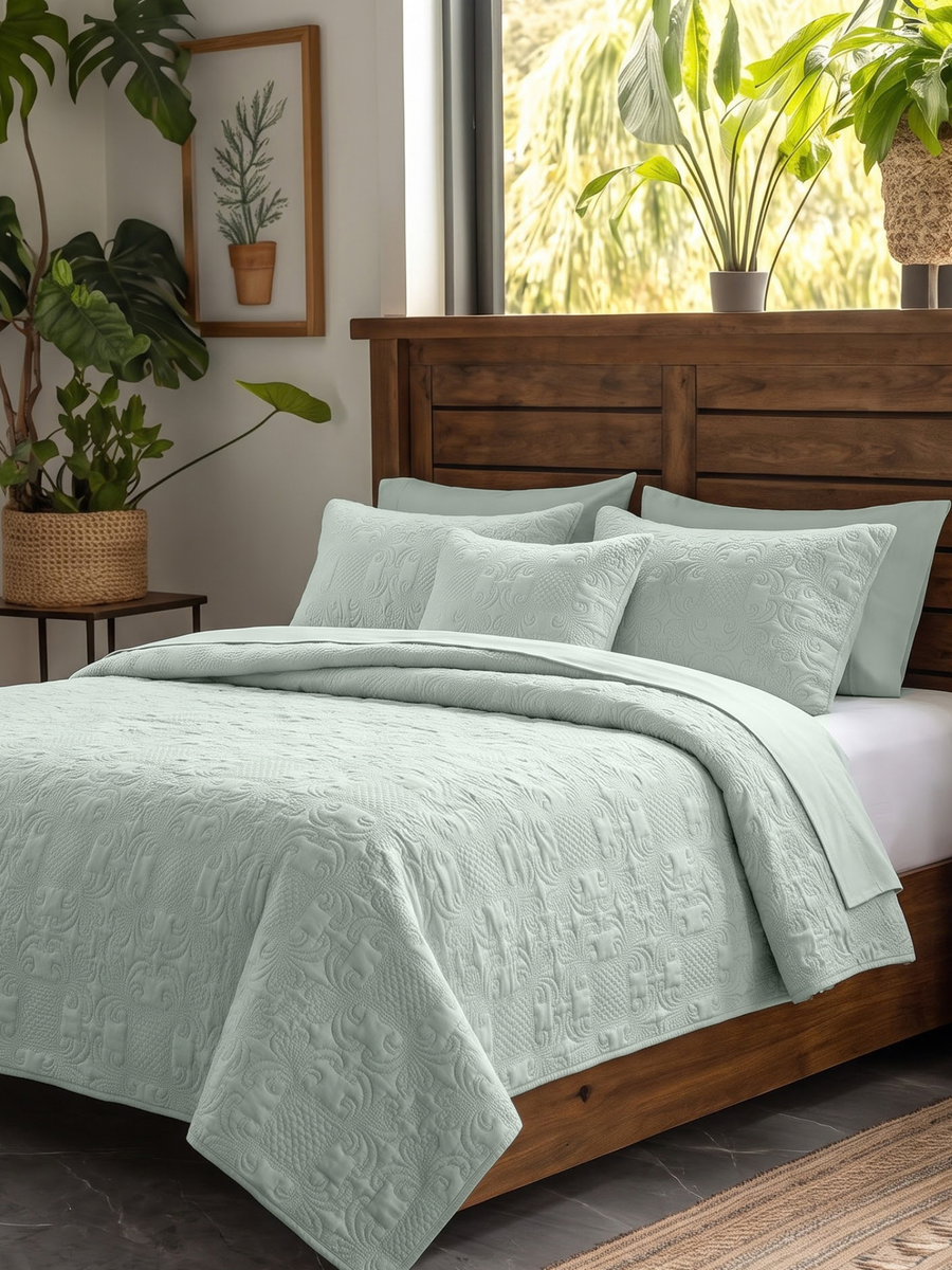 Sensation - Quilted King Bedcover Set with 2 Pillow Covers(Pistachio) — view 1