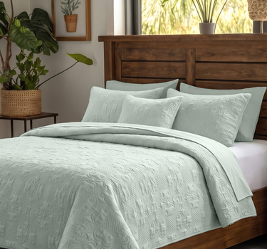 Sensation - Quilted King Bedcover Set with 2 Pillow Covers(Pistachio)