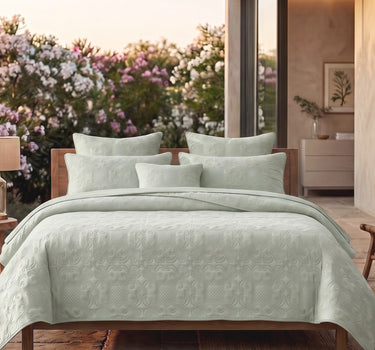 Sensation - Quilted King Bedcover Set with 2 Pillow Covers(Pistachio)