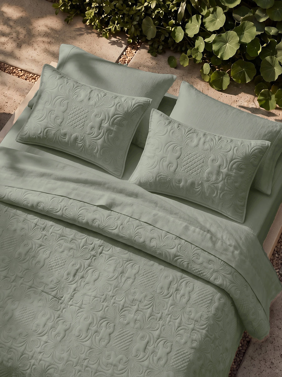 Sensation - Quilted King Bedcover Set with 2 Pillow Covers(Sage Green) — view 5