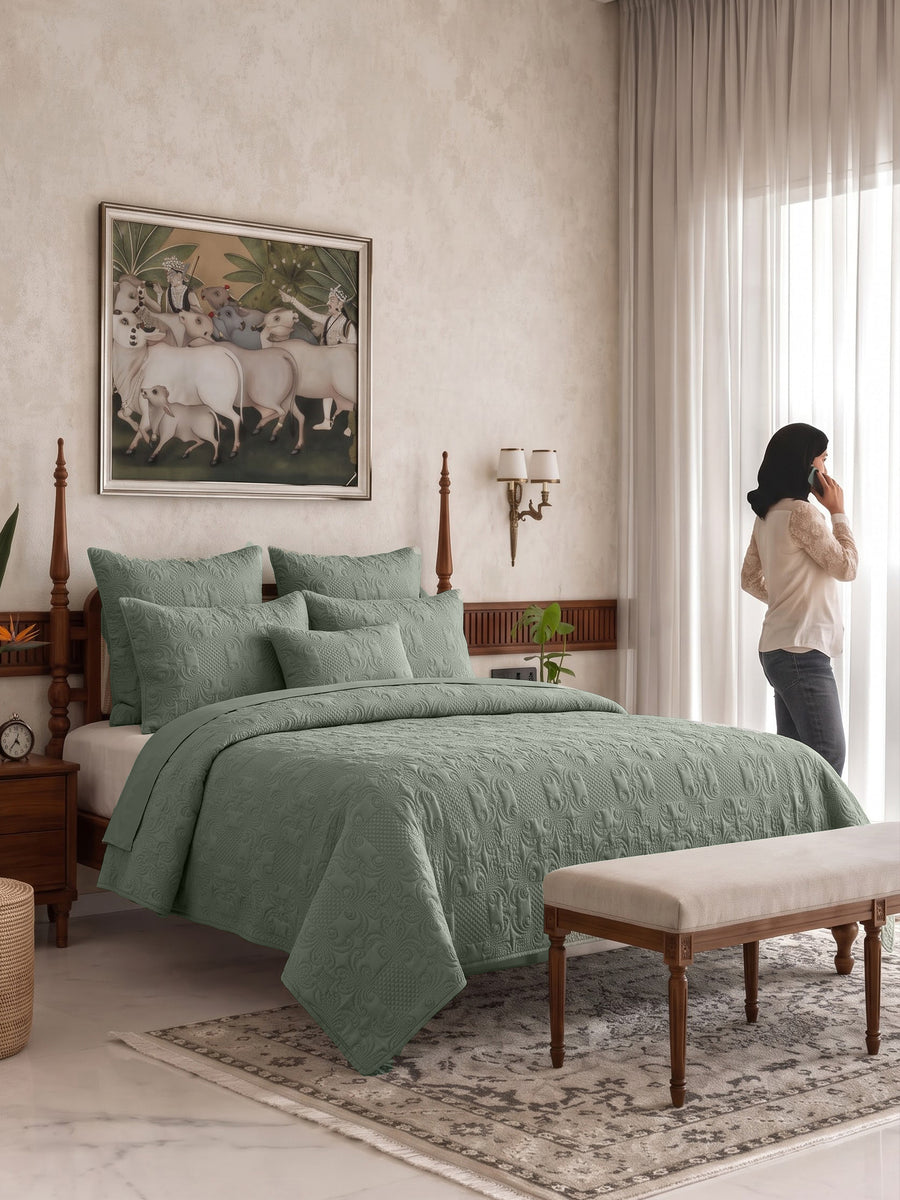 Sensation - Quilted King Bedcover Set with 2 Pillow Covers(Sage Green) — view 1