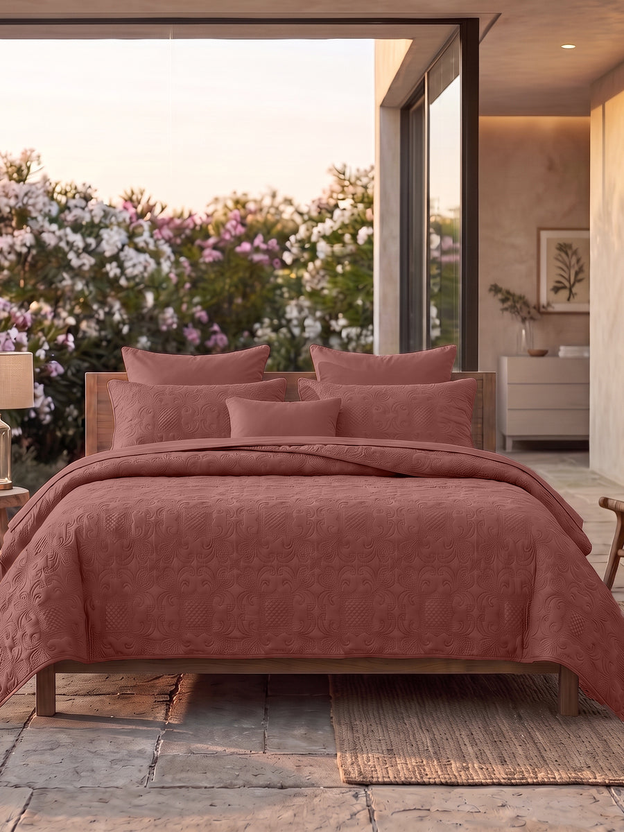 Sensation - Quilted King Bedcover Set with 2 Pillow Covers(Terra Cotta) — view 4
